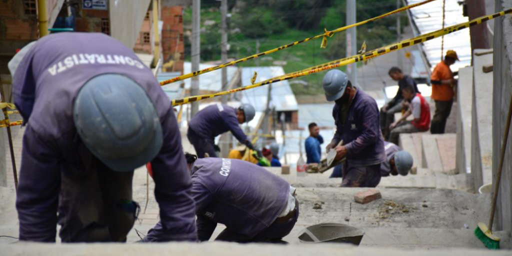 Este es el límite de horario que tiene el sector construcción para funcionar en Bogotá