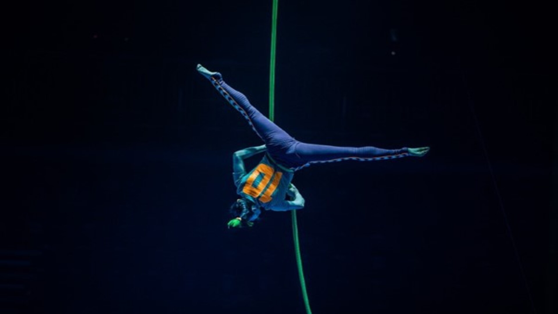 El Circo del Sol llegó a Bogotá con un espectáculo en honor a Lionel Messi