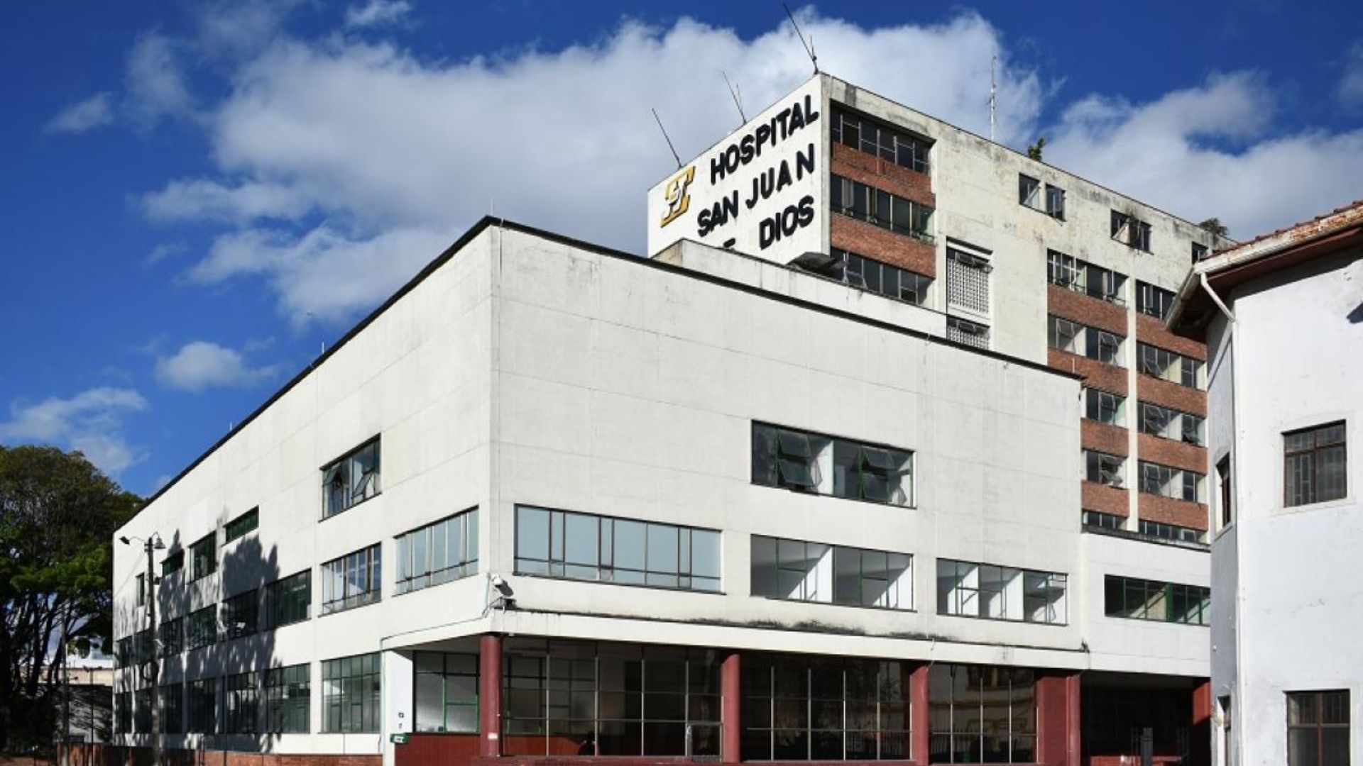 Las idas, las vueltas y las controversias por el hospital San Juan de Dios: ¿qué pasará con este espacio histórico?