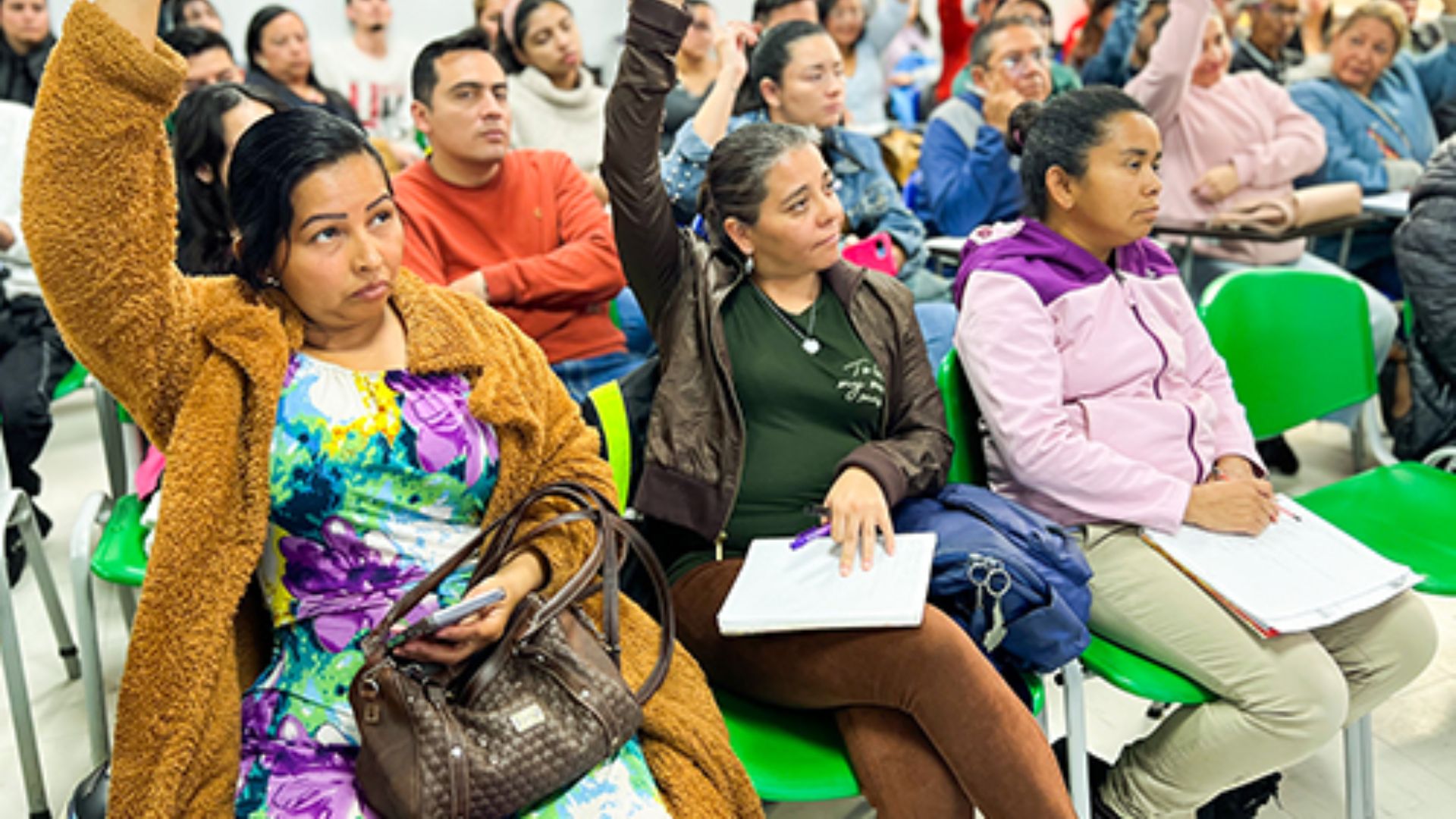 Mejore sus habilidades: cursos gratuitos de formación para vendedores y comerciantes en Bogotá