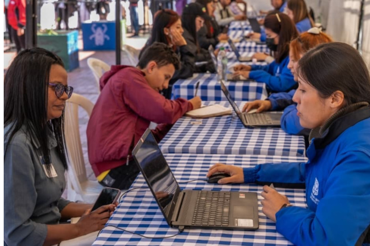 Megaferia de empleo ‘Talento Capital’: Bogotá ofrece 2.000 vacantes laborales