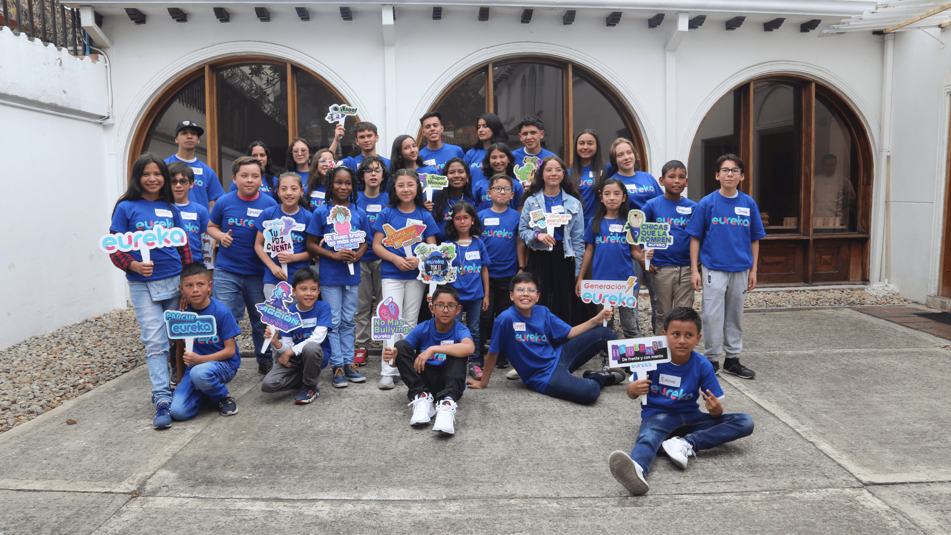 ¡En eureka cumplimos 4 años y lo celebramos con 4 series imperdibles!