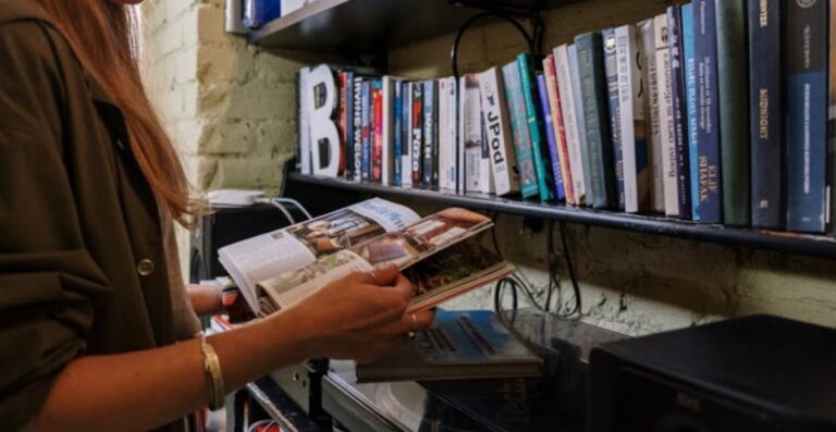 ¡Los libros llegan hasta tu casa con BibloRed!