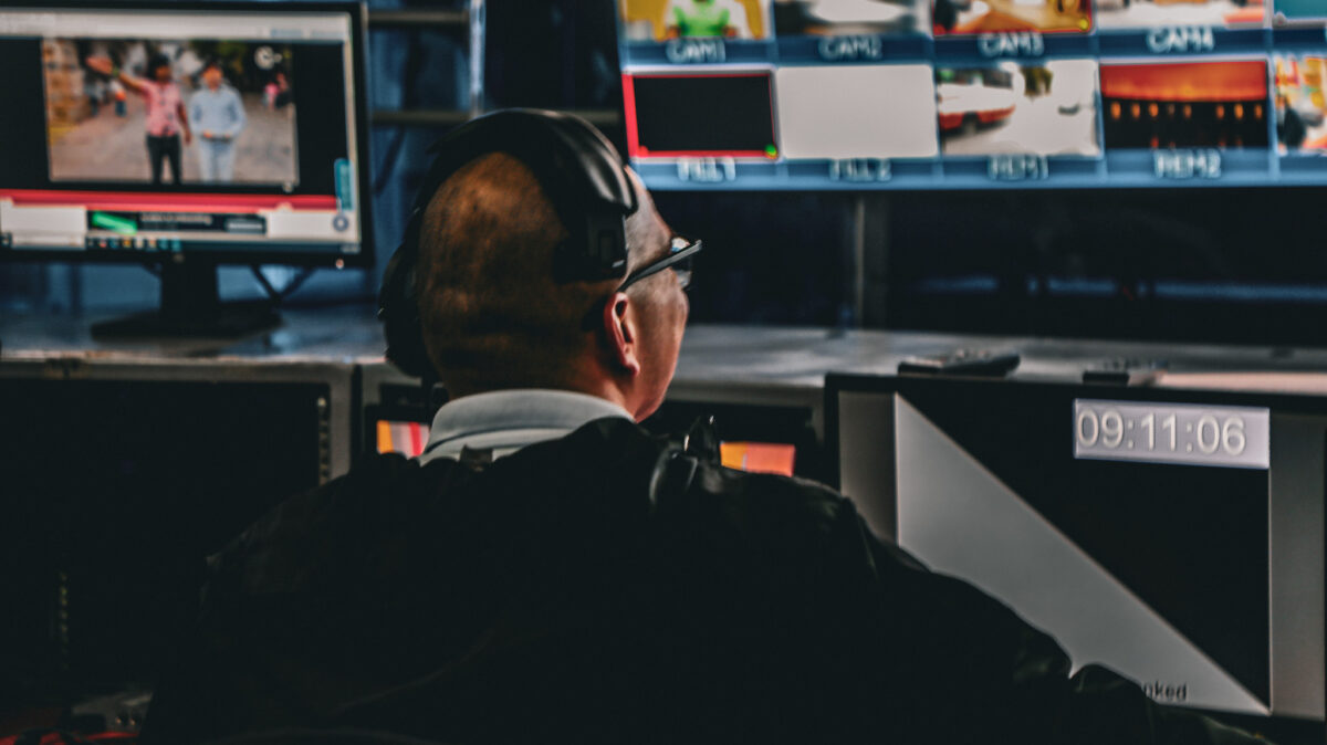 Foto del master de emisión durante Hablemos Bogotá.
